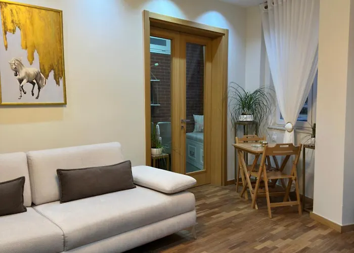 Dry Lake Apartment
