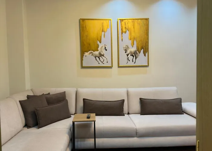 Dry Lake Apartment